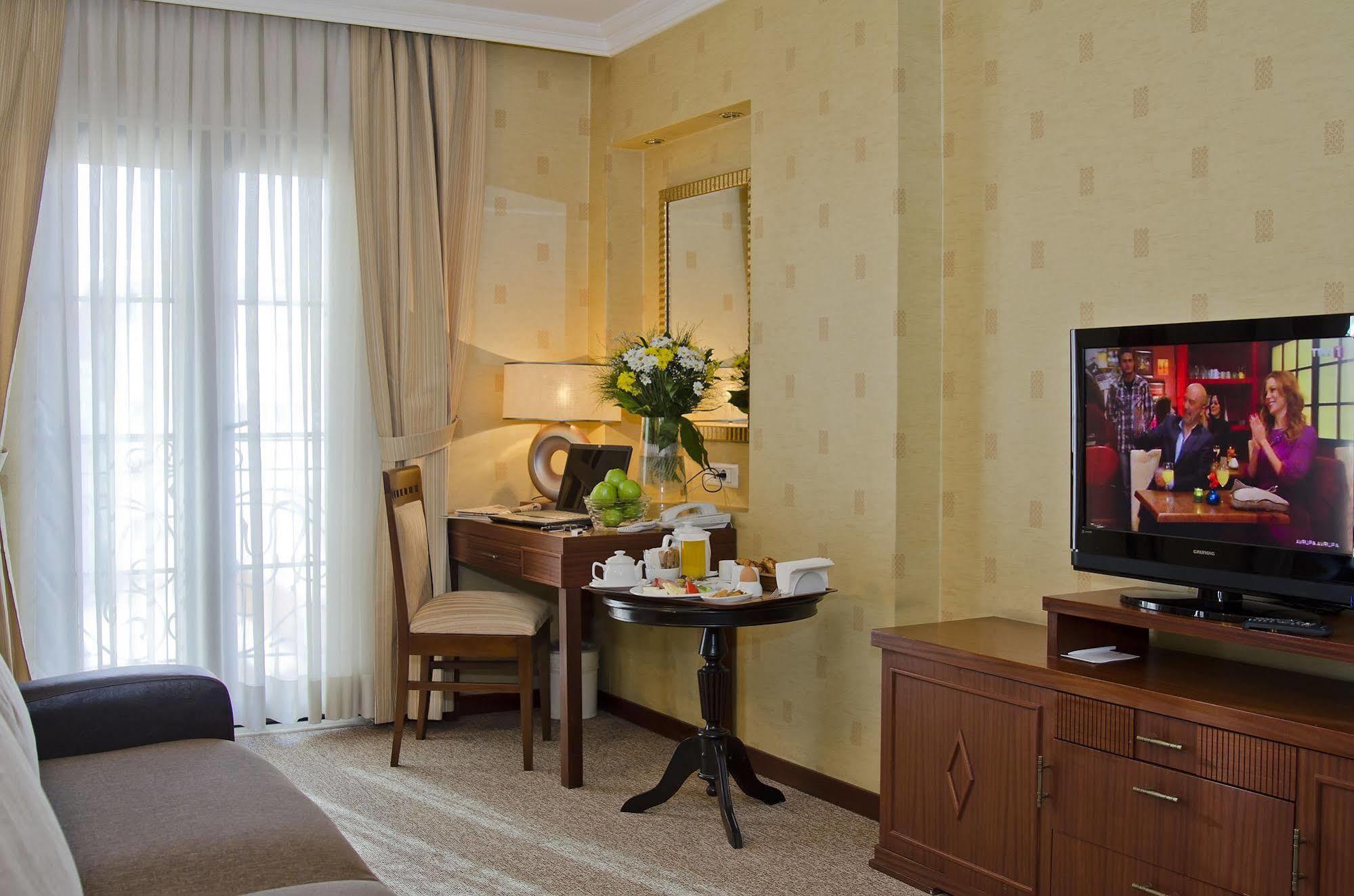 Midas Hotel Анкара Экстерьер фото